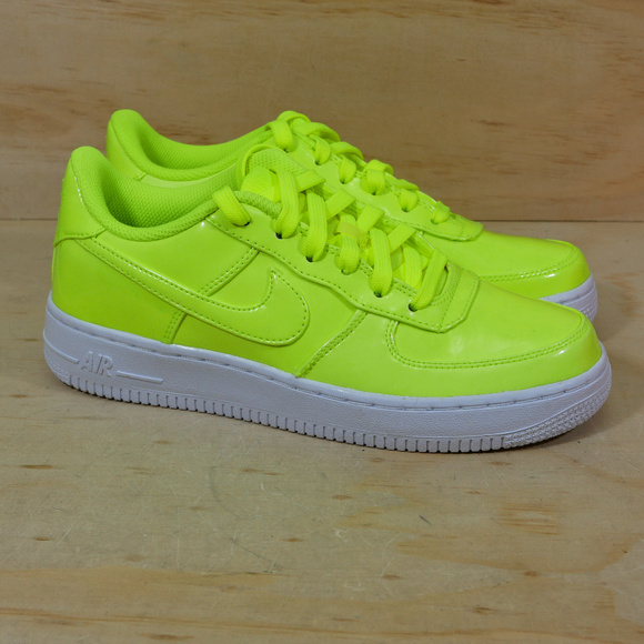 nike air force 1 green and yellow